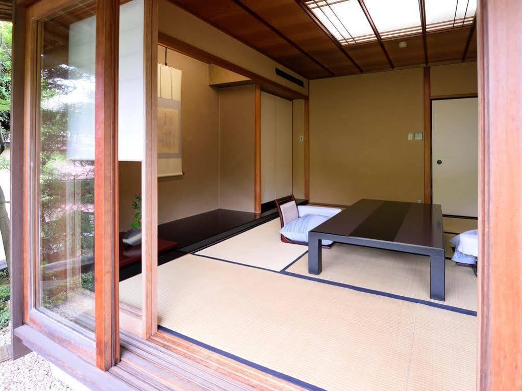 Atamisekitei Annex Sakuragaokasaryo Hotel Atami  Buitenkant foto